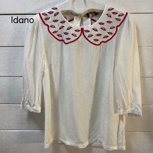 IDANO – off White Blouse with Embroidered Lips Collar – Size 1/Small